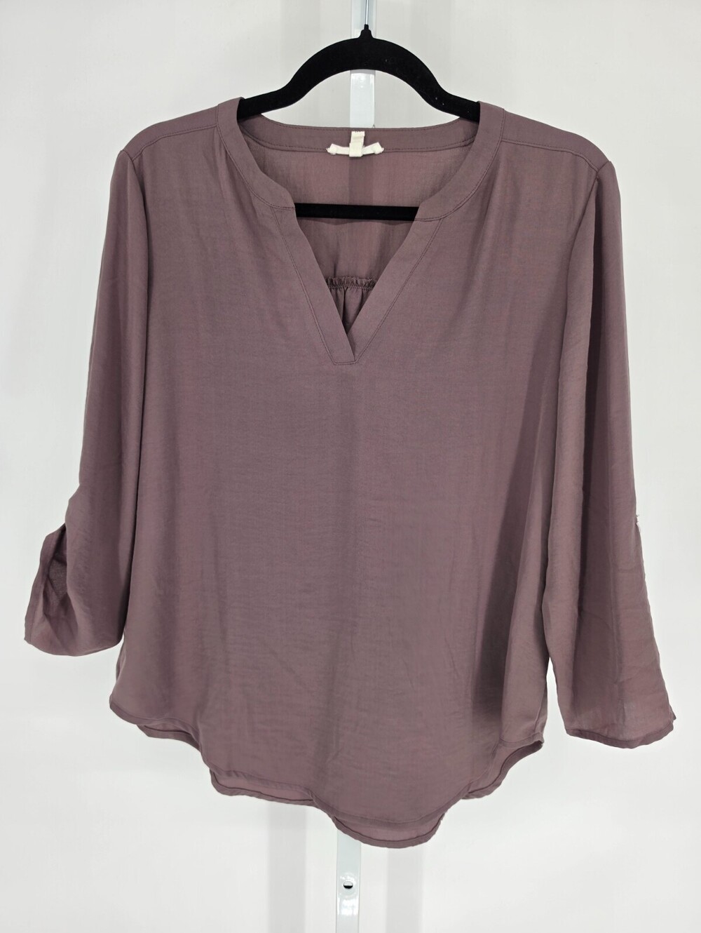 Maurices Womens Sz M Tab Sleeve Popover Blouse Mauve Purple